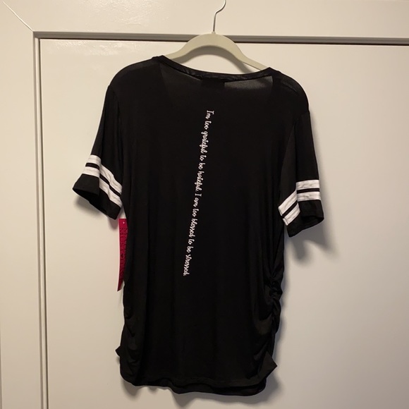 NWT Blessed Maternity top - Picture 2 of 4